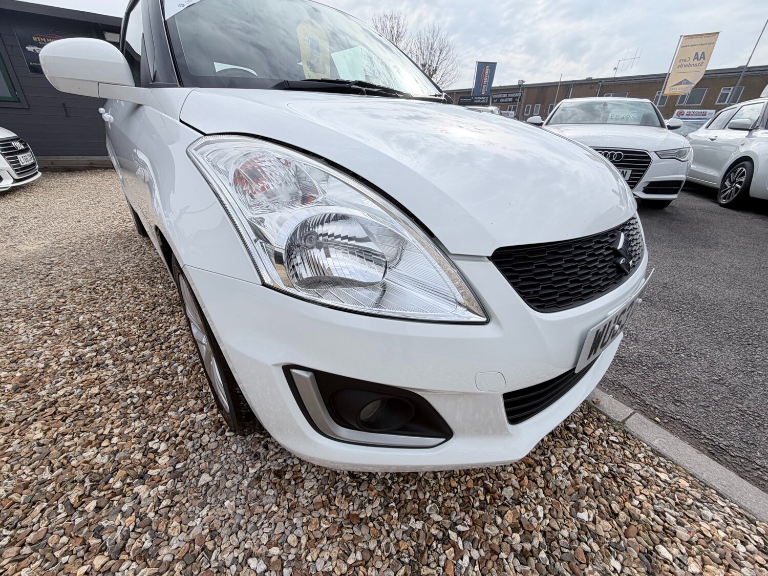 Used Suzuki Swift 2013 for sale - 77983981: Photo 46