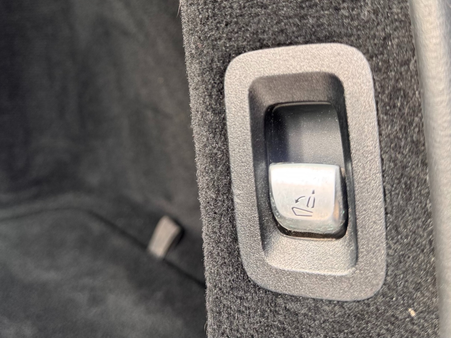 Used Mercedes-Benz C Class 2015 for sale - 76452384: Photo 22