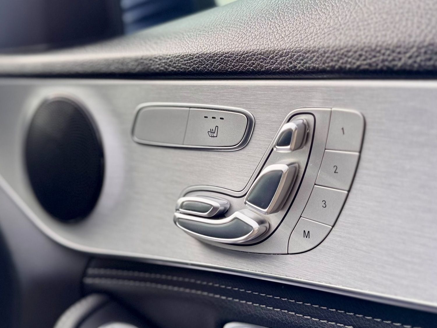 Used Mercedes-Benz C Class 2015 for sale - 76452384: Photo 28