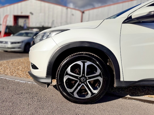 Used Honda HR-V 2017 for sale - 76236943: Photo 24
