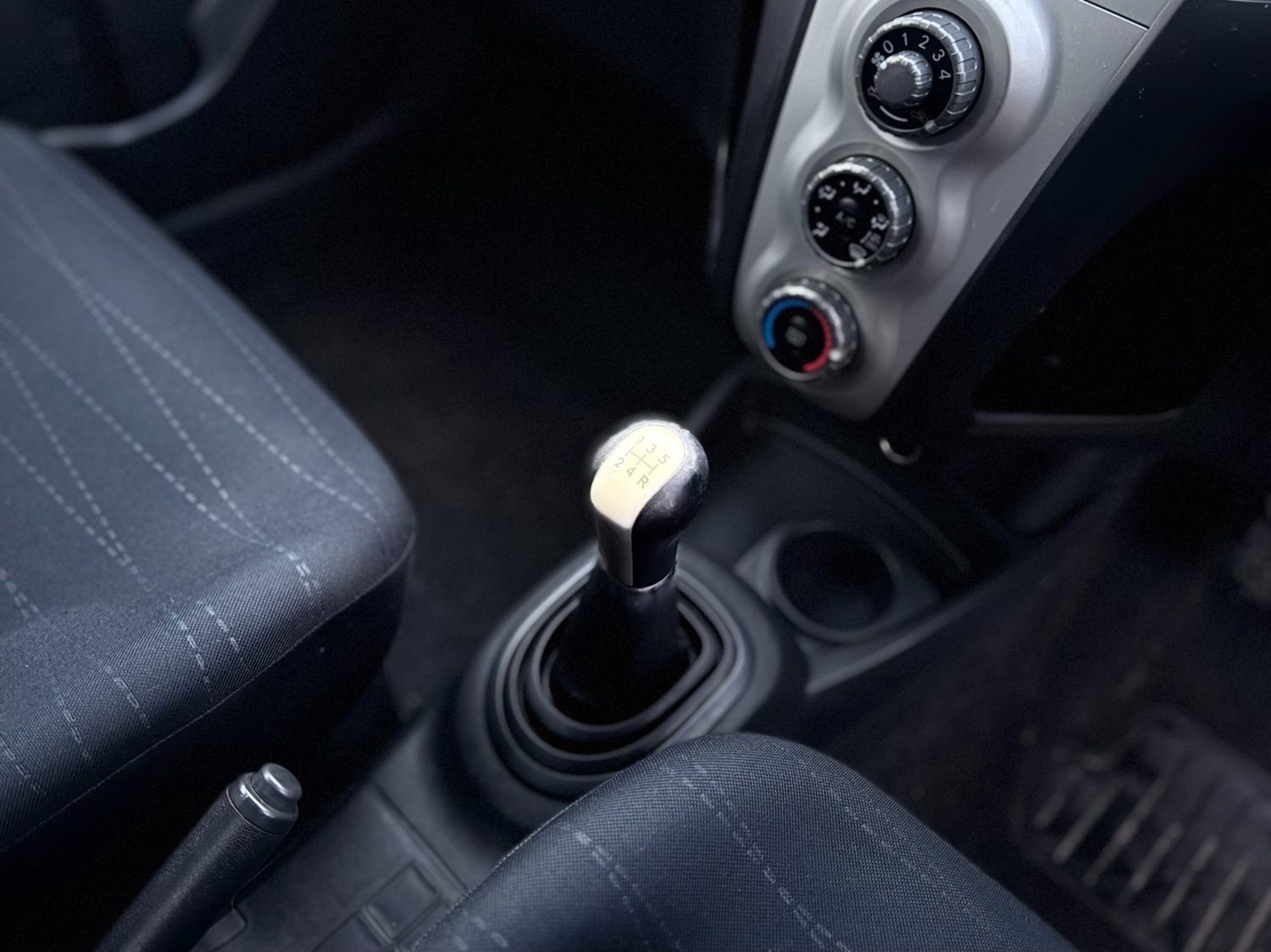 Used Toyota Yaris 2006 for sale - 77180004: Photo 33