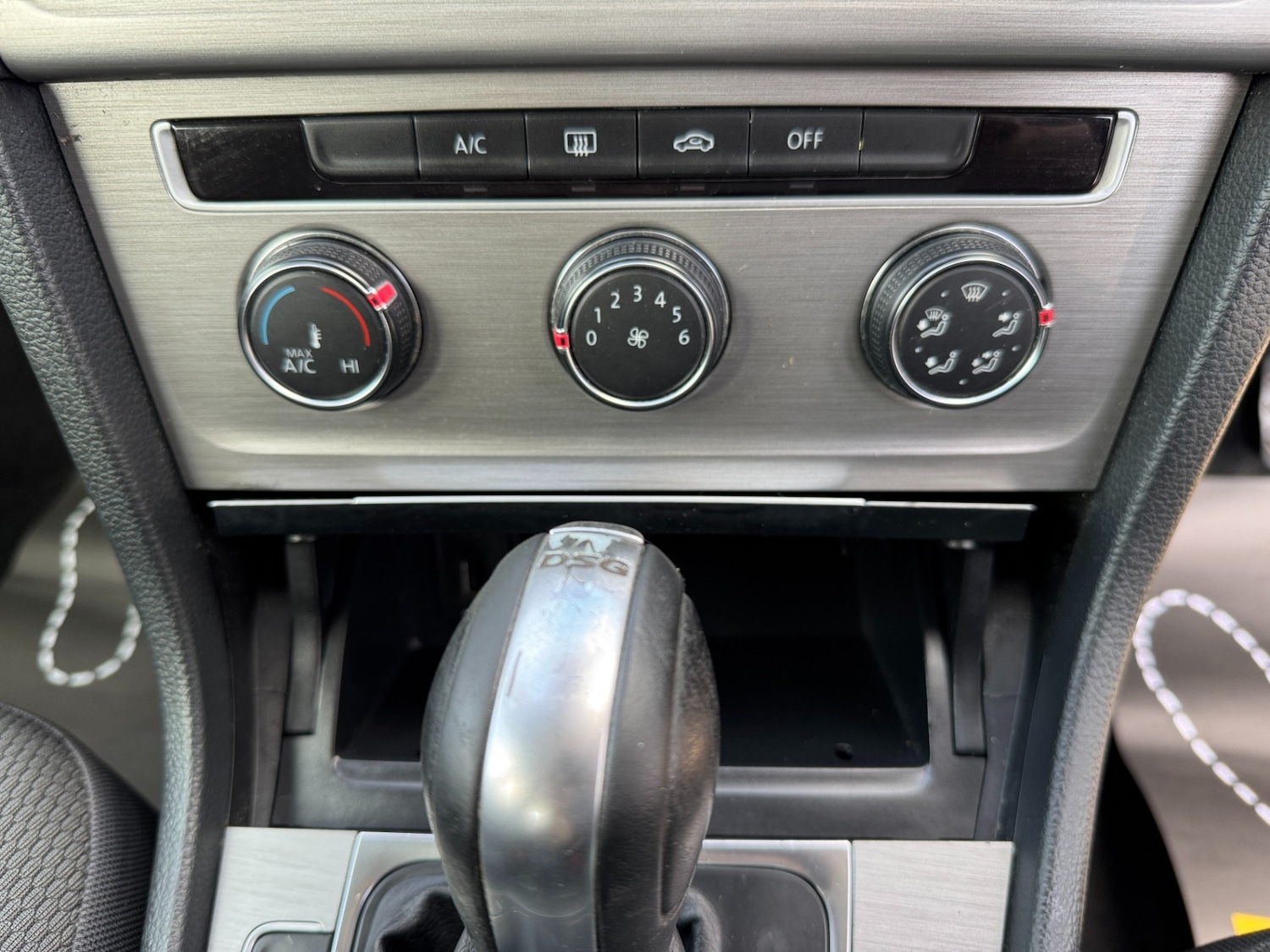 Used Volkswagen Golf 2015 for sale - 76193289: Photo 33