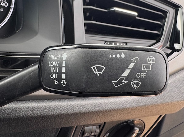 Used Volkswagen Polo 2018 for sale - 76255176: Photo 29