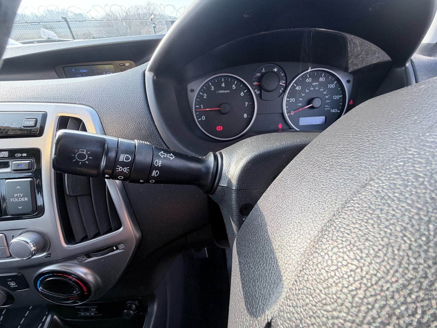 Used Hyundai i20 2013 for sale - 77902061: Photo 30