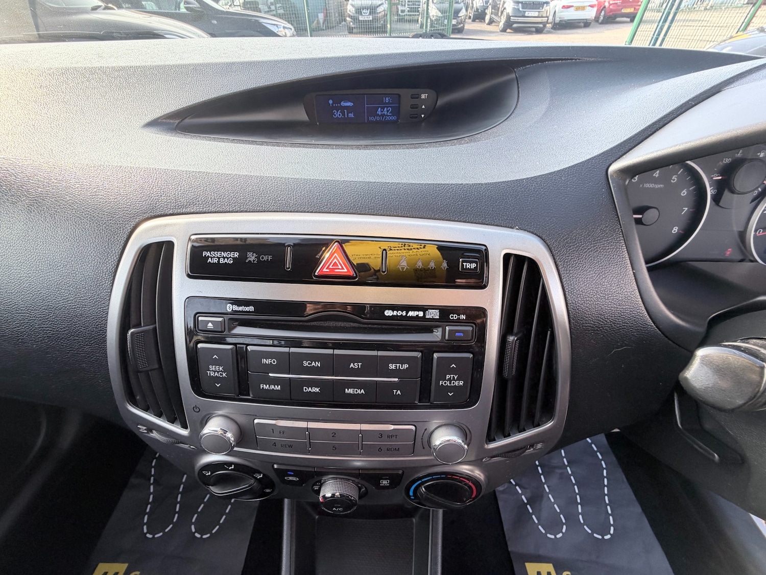 Used Hyundai i20 2013 for sale - 77902061: Photo 31