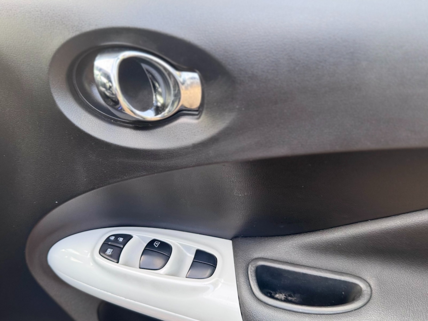 Used Nissan Juke 2015 for sale - 78027218: Photo 26