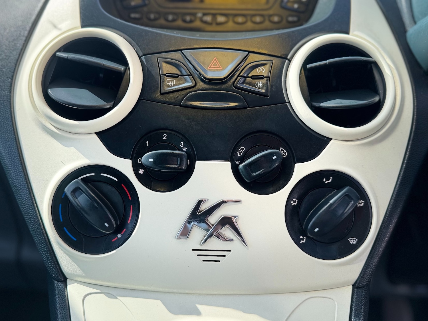 Used Ford Ka 2011 for sale - 78176836: Photo 32