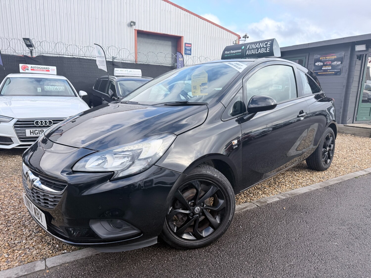 Used Vauxhall Corsa 2017 for sale - 77947386: Photo 3