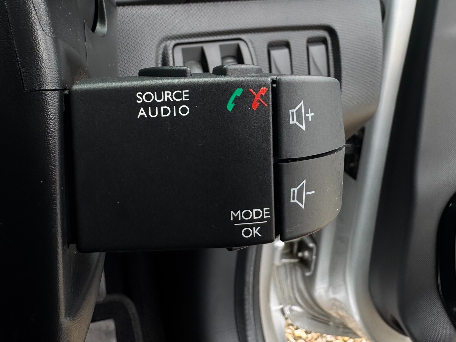 Used Renault Clio 2014 for sale - 78144446: Photo 31