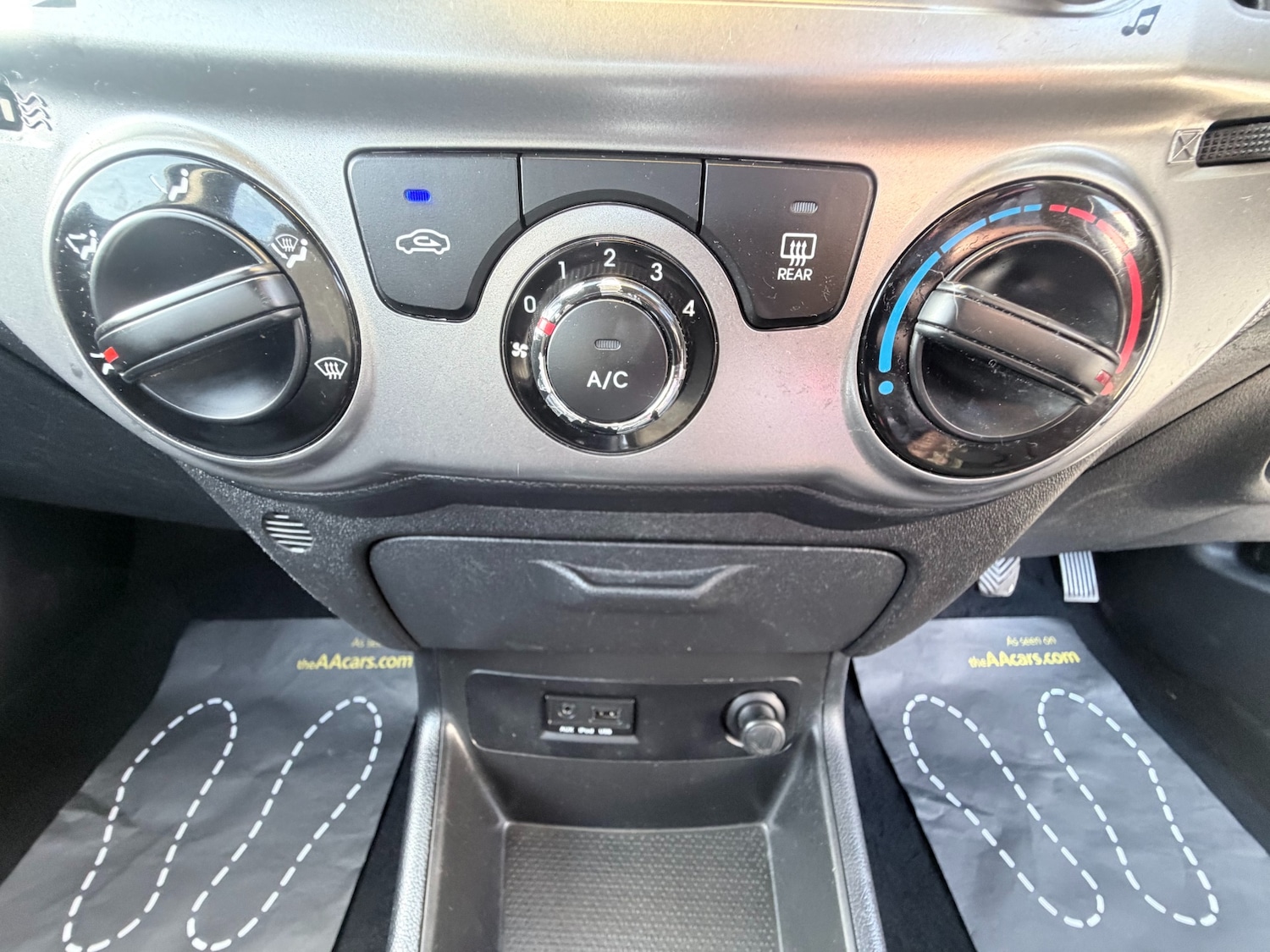 Used Hyundai i20 2013 for sale - 78144256: Photo 33