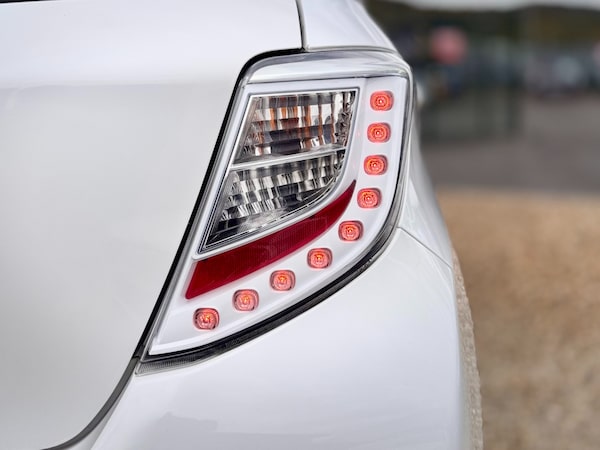 Used Toyota Yaris 2013 for sale - 76319741: Photo 47