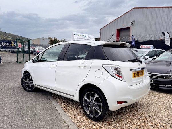 Used Toyota Yaris 2013 for sale - 76319741: Photo 6