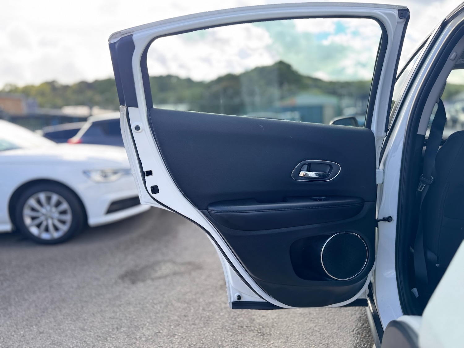 Used Honda HR-V 2017 for sale - 77019508: Photo 40