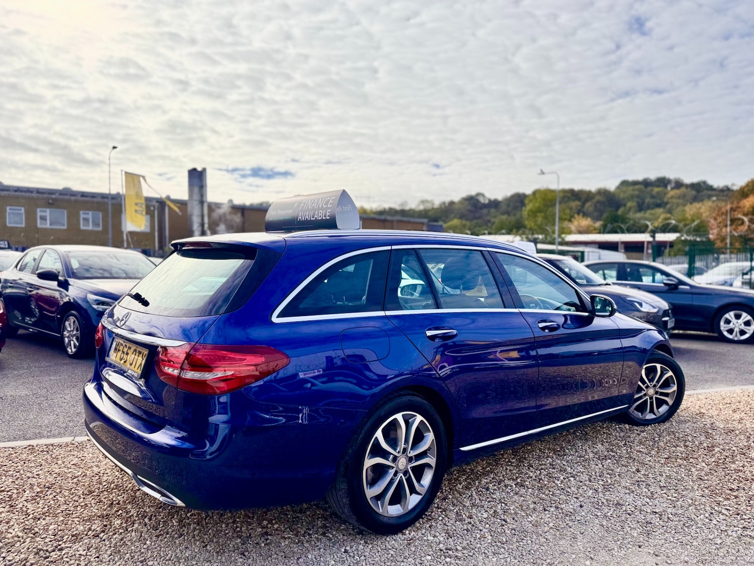 Used Mercedes-Benz C Class 2015 for sale - 77579752: Photo 5