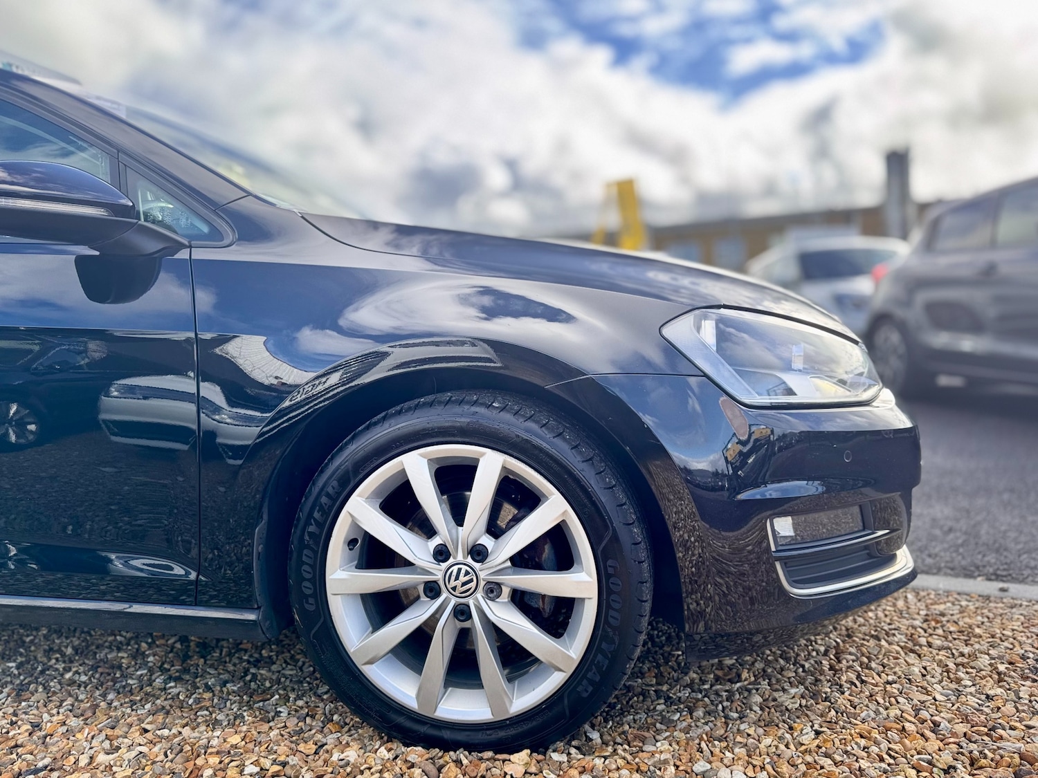 Used Volkswagen Golf 2015 for sale - 77019180: Photo 21