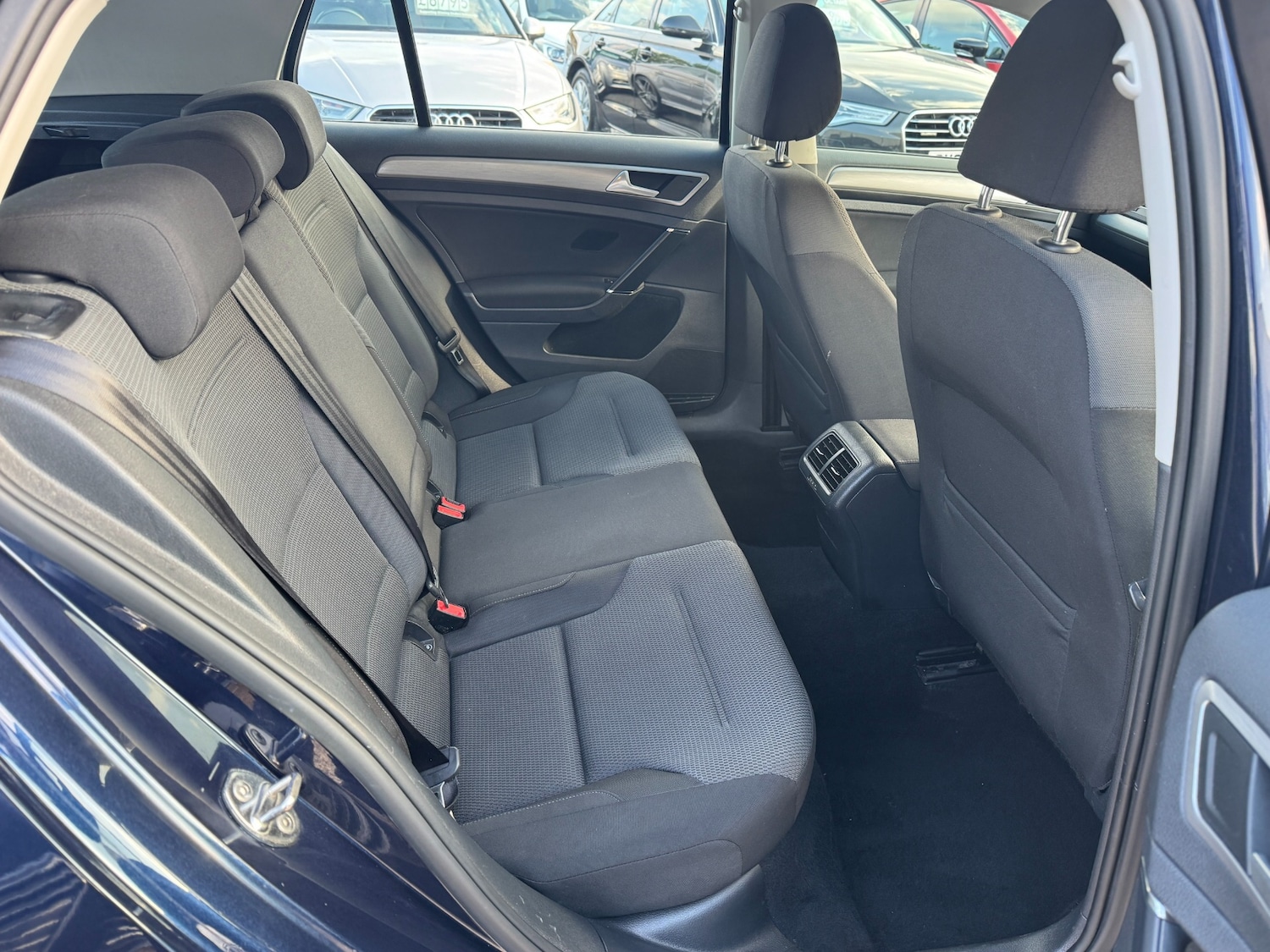Used Volkswagen Golf 2015 for sale - 76159466: Photo 34