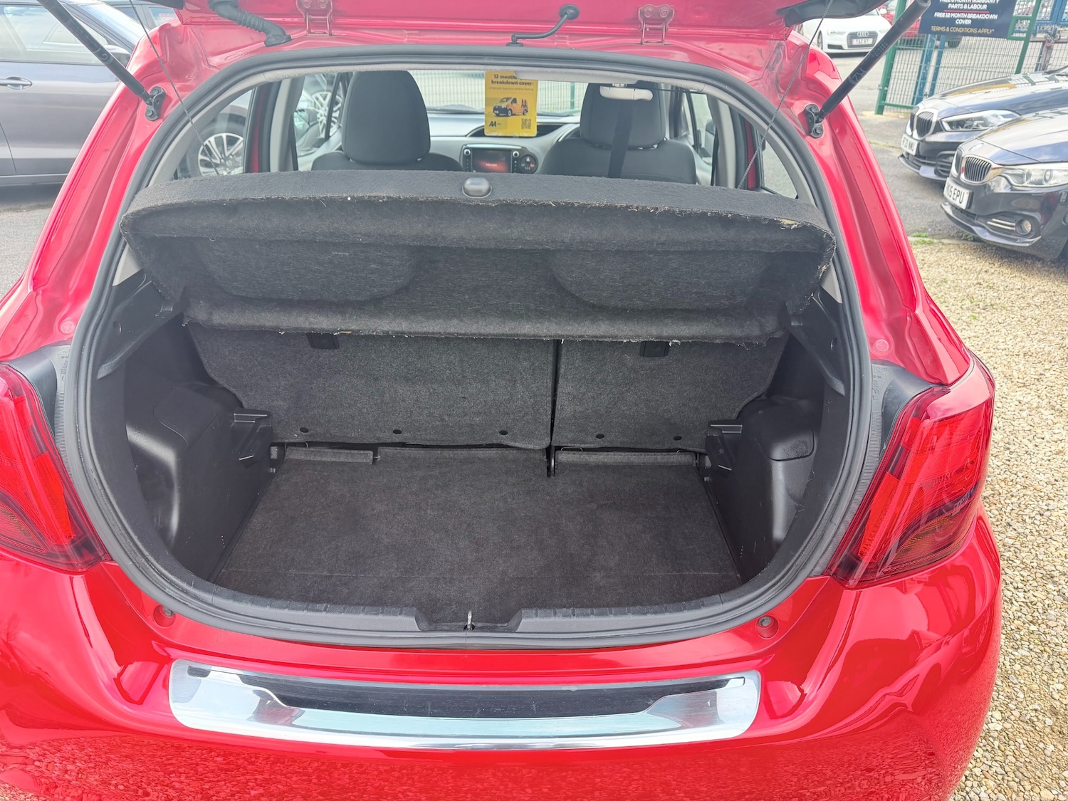 Used Toyota Yaris 2015 for sale - 77689511: Photo 18