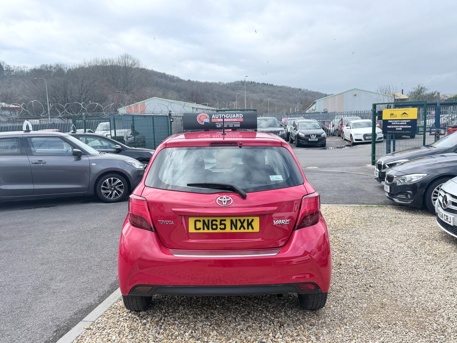 Used Toyota Yaris 2015 for sale - 77689511: Photo 45