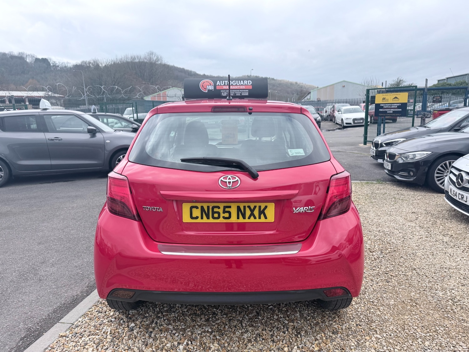 Used Toyota Yaris 2015 for sale - 77689511: Photo 7