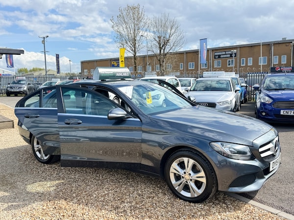 Used Mercedes-Benz C Class 2015 for sale - 76304455: Photo 39