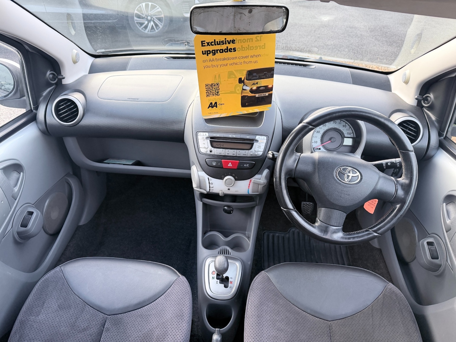 Used Toyota AYGO 2009 for sale - 77461262: Photo 10