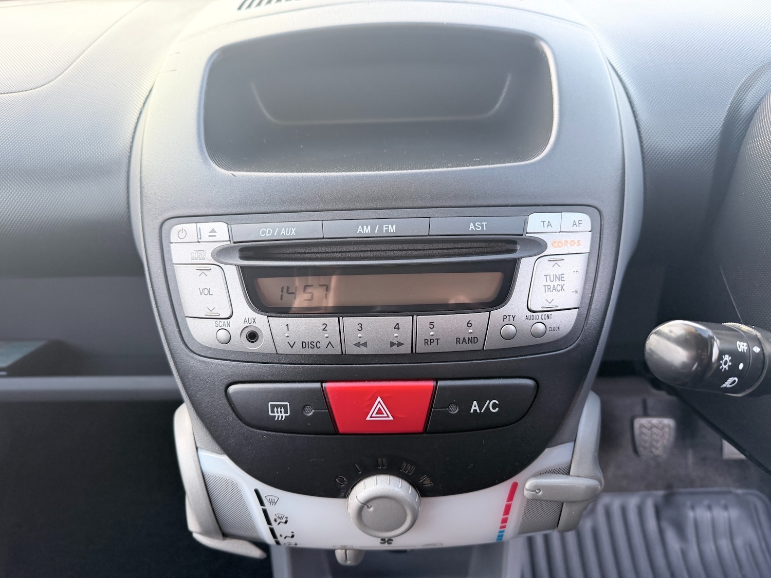 Used Toyota AYGO 2009 for sale - 77461262: Photo 28