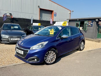 Used Peugeot 208 2016 for sale - 79458151: Photo