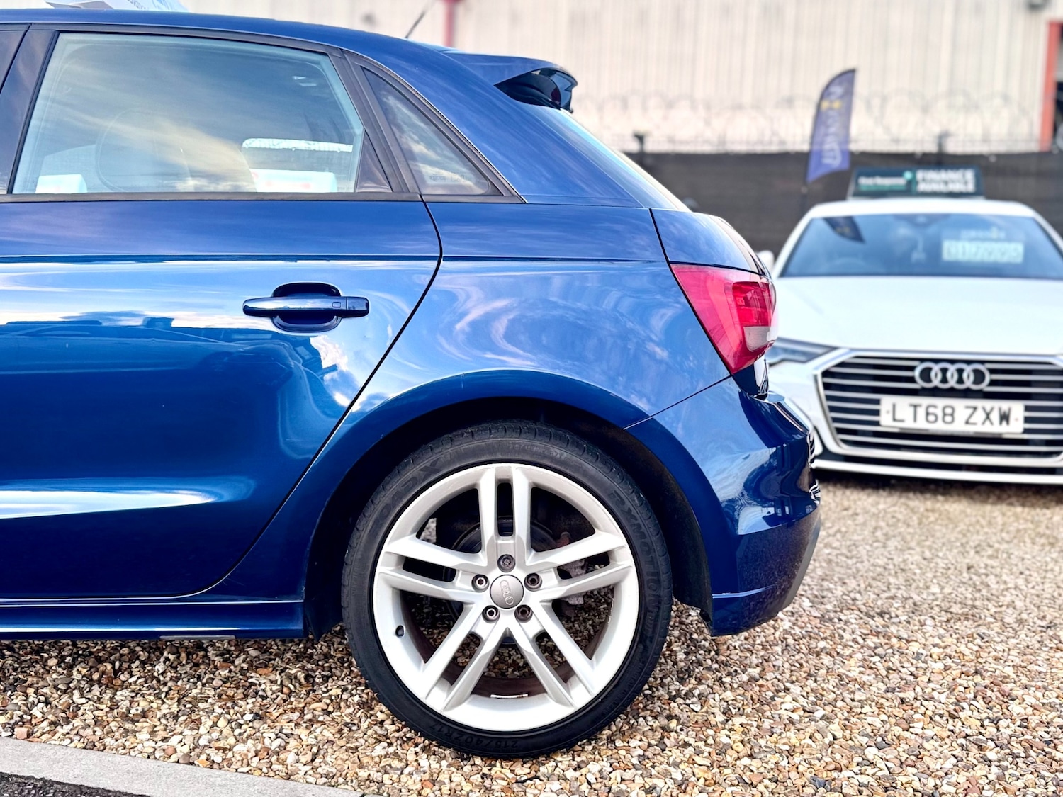 Used Audi A1 2013 for sale - 77149565: Photo 23
