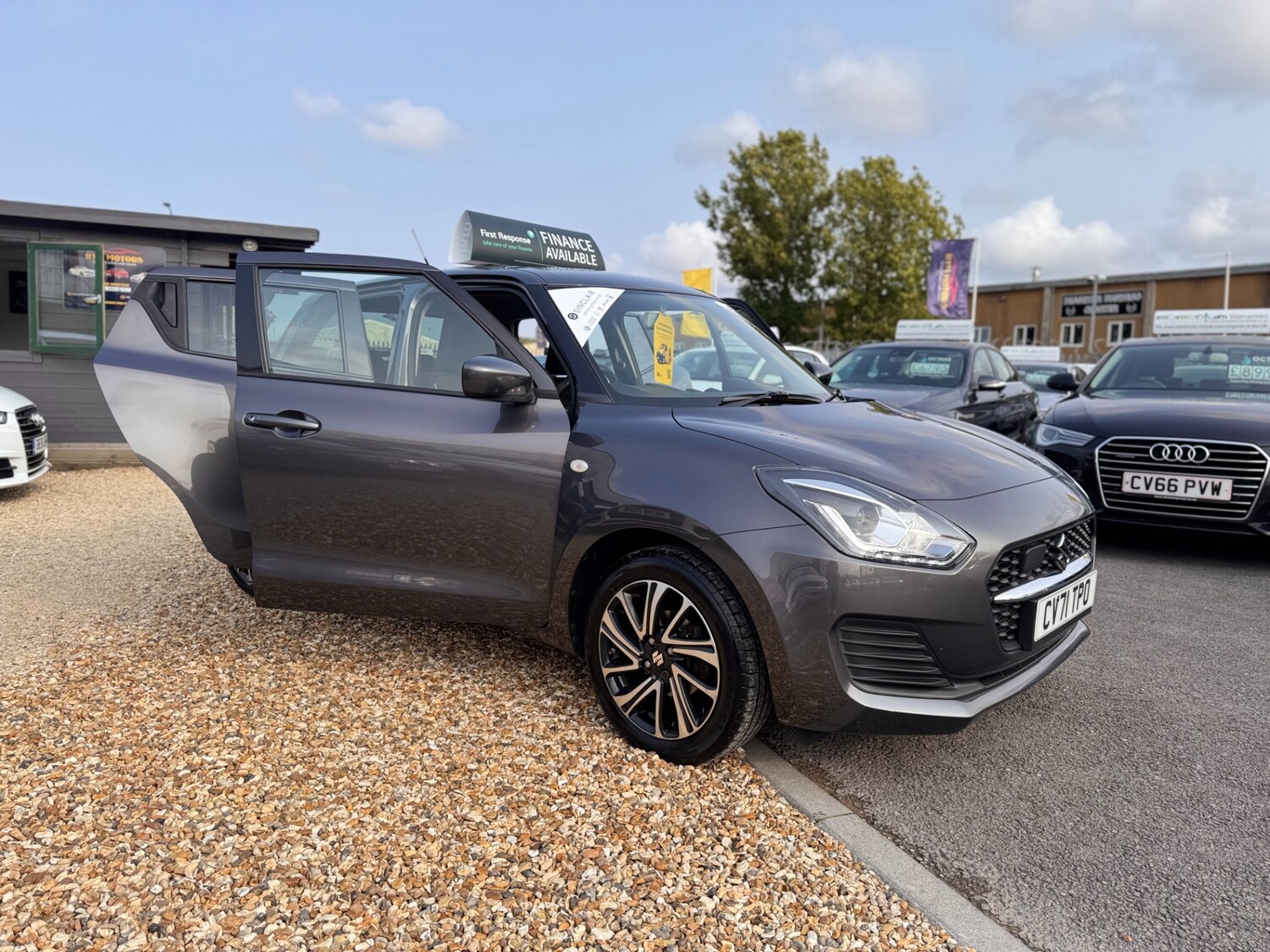 Used Suzuki Swift 2022 for sale - 77618433: Photo 62