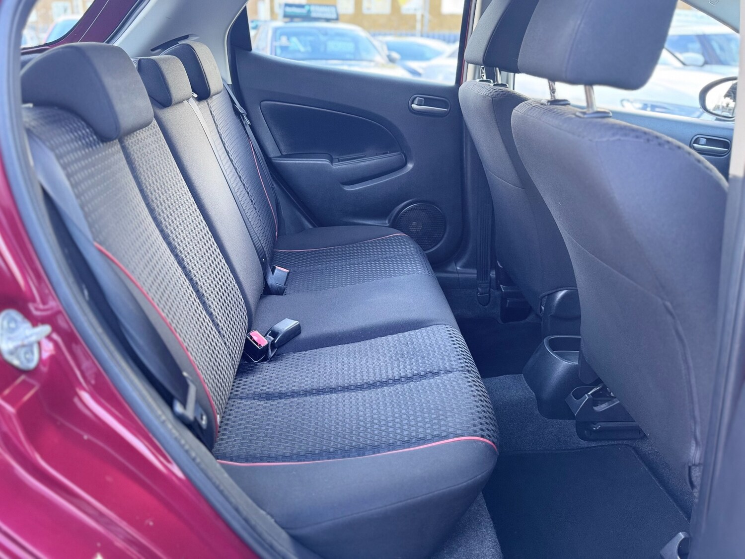 Used Mazda Mazda2 2011 for sale - 77543782: Photo 12