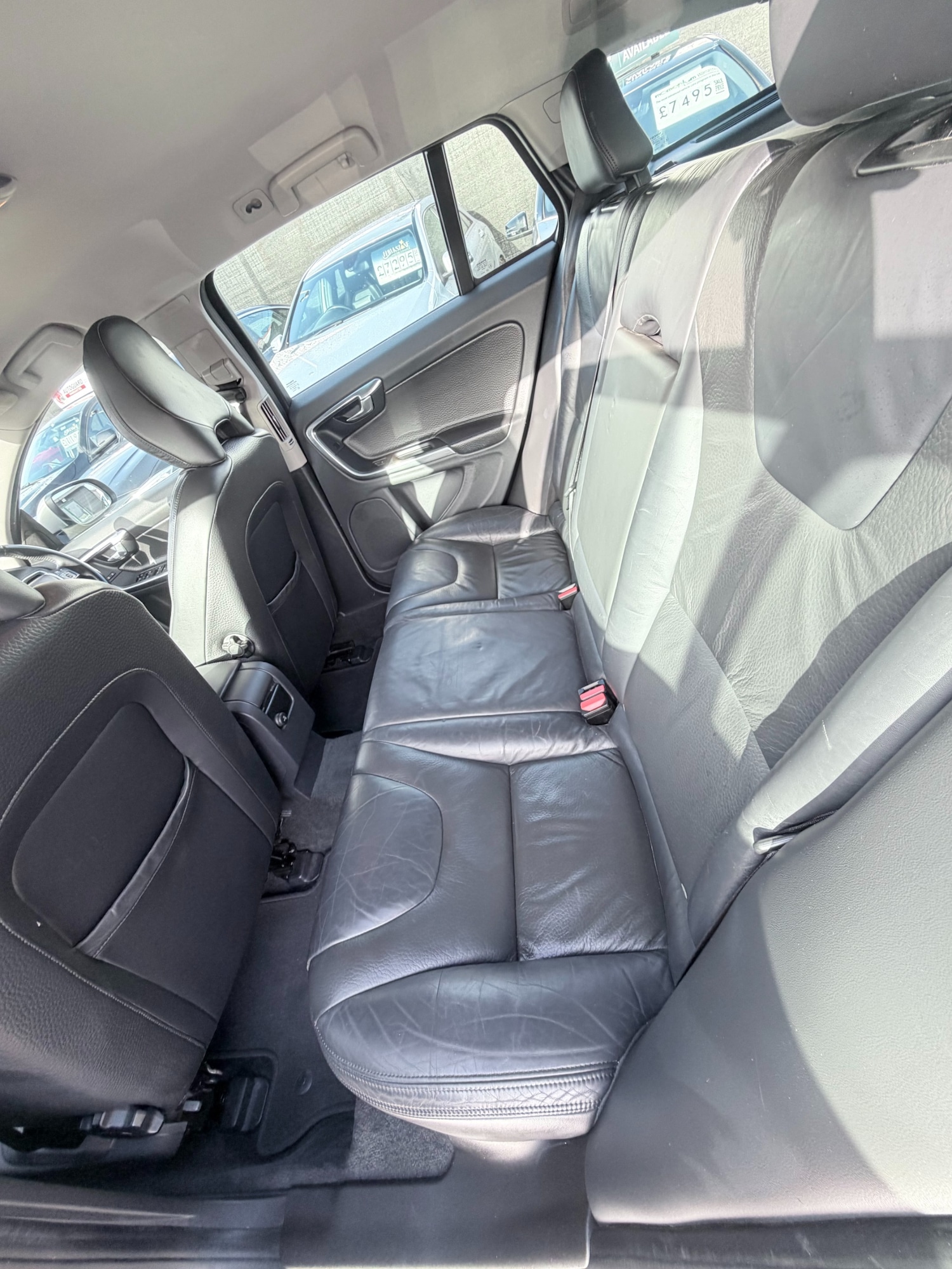 Used Volvo V60 2012 for sale - 77803226: Photo 38