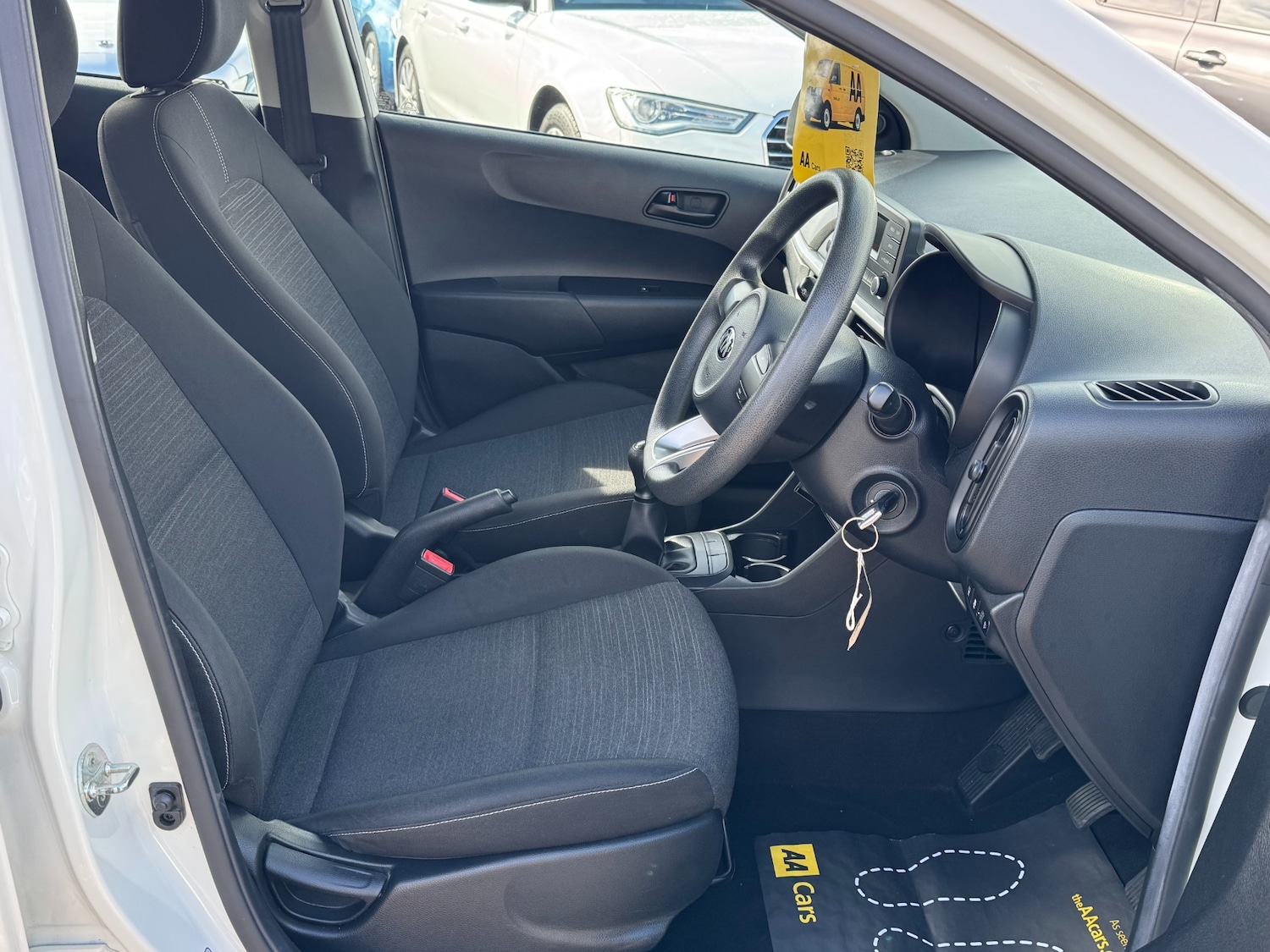 Used Kia Picanto 2018 for sale - 76384660: Photo 8