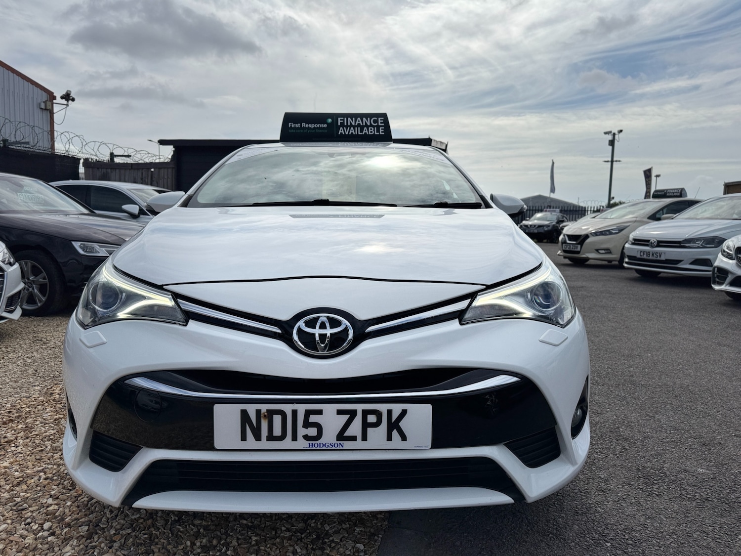 Used Toyota Avensis 2015 for sale - 77803311: Photo 38