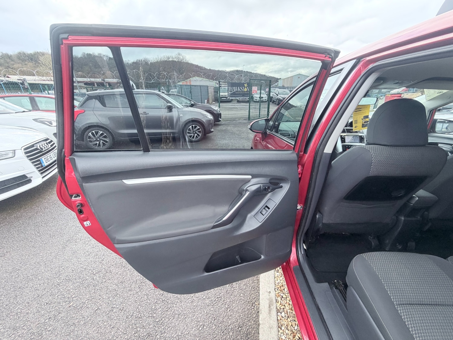 Used Toyota Verso 2015 for sale - 77617912: Photo 44