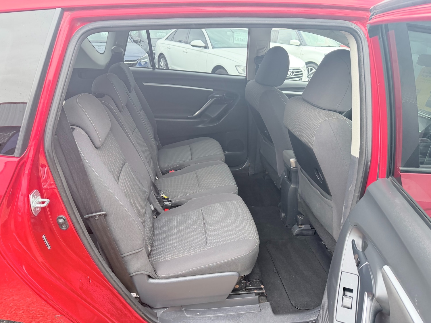 Used Toyota Verso 2015 for sale - 77617912: Photo 9