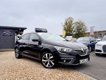 Used Renault Megane 2016 for sale - 76599550: Photo