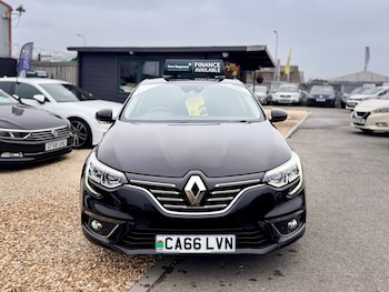 Used Renault Megane 2016 for sale - 76599550: Photo