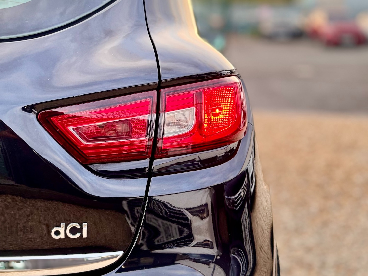 Used Renault Clio 2015 for sale - 76507355: Photo 44