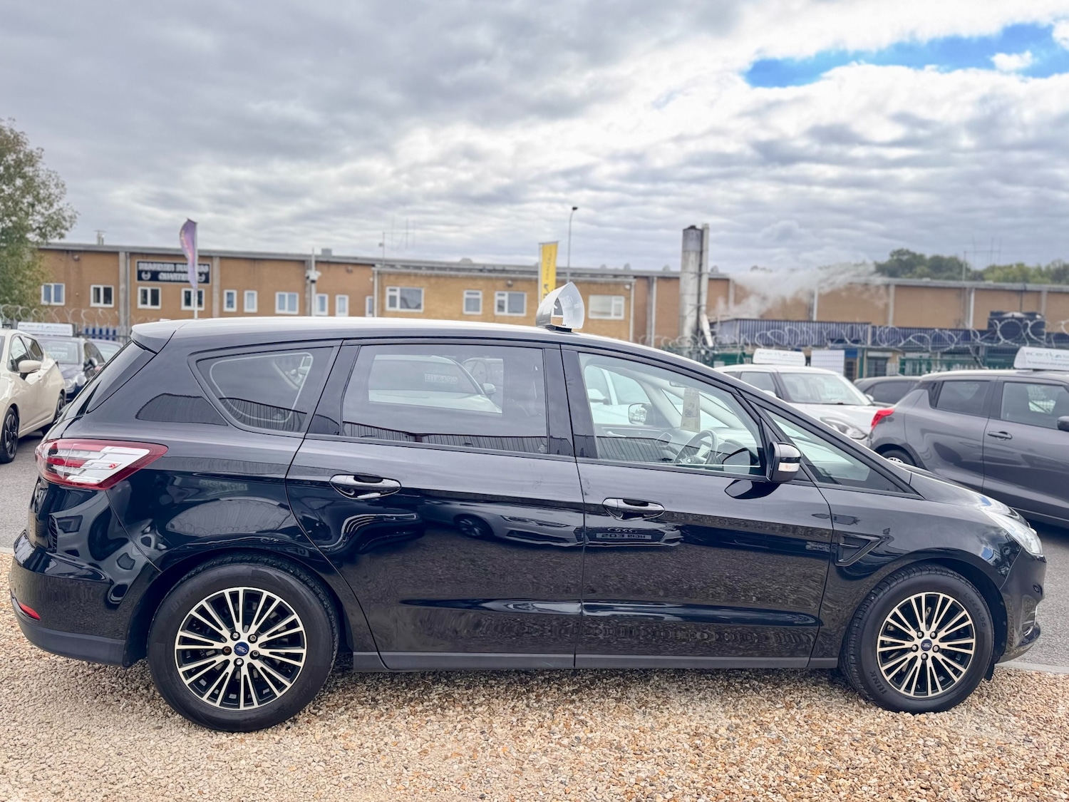 Used Ford S-Max 2016 for sale - 76193444: Photo 14