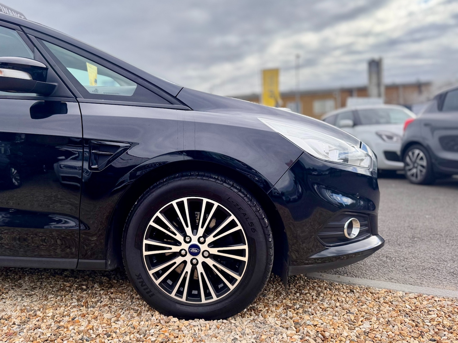 Used Ford S-Max 2016 for sale - 76193444: Photo 22