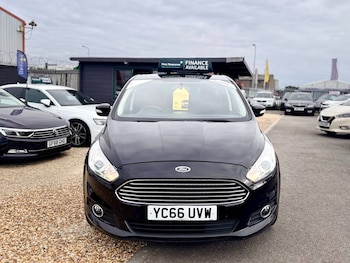 Used Ford S-Max 2016 for sale - 76193444: Photo 2