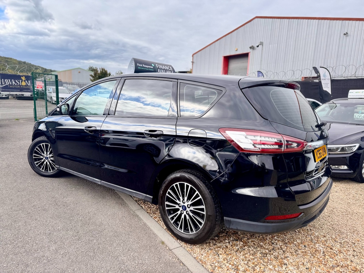 Used Ford S-Max 2016 for sale - 76193444: Photo 6
