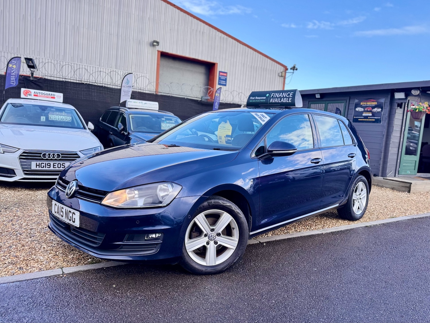 Used Volkswagen Golf 2015 for sale - 76859807: Photo 3