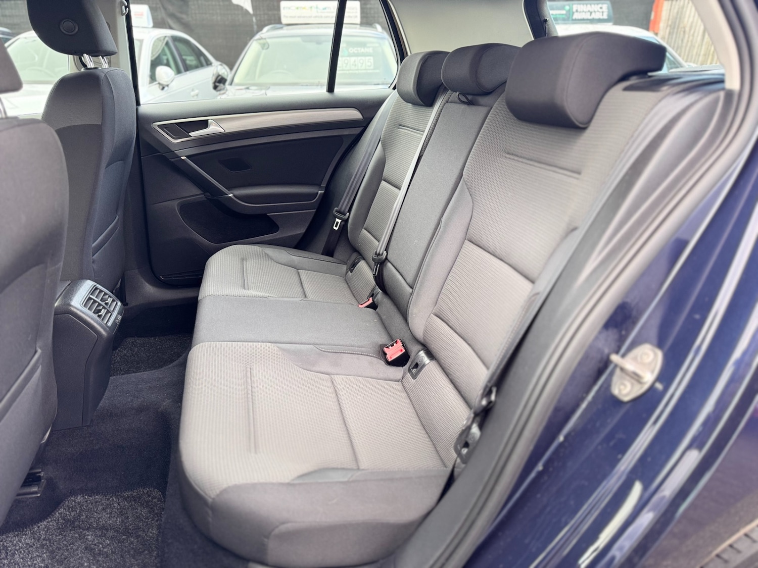 Used Volkswagen Golf 2015 for sale - 76859807: Photo 41