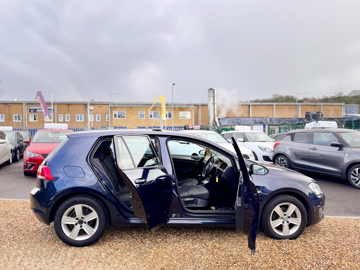 Used Volkswagen Golf 2015 for sale - 76859807: Photo 45