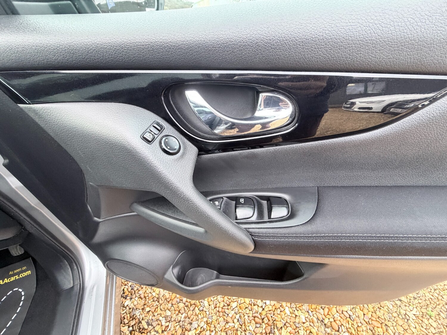 Used Nissan Qashqai 2017 for sale - 77618386: Photo 31