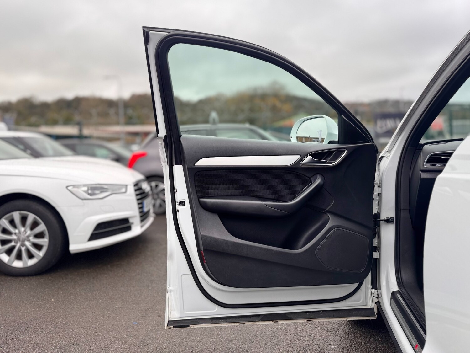 Used Audi Q3 2015 for sale - 77298002: Photo 47