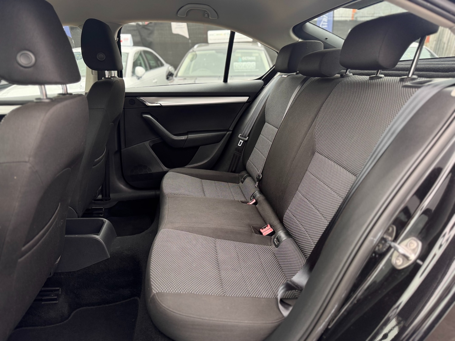 Used Skoda Octavia 2014 for sale - 76534157: Photo 38