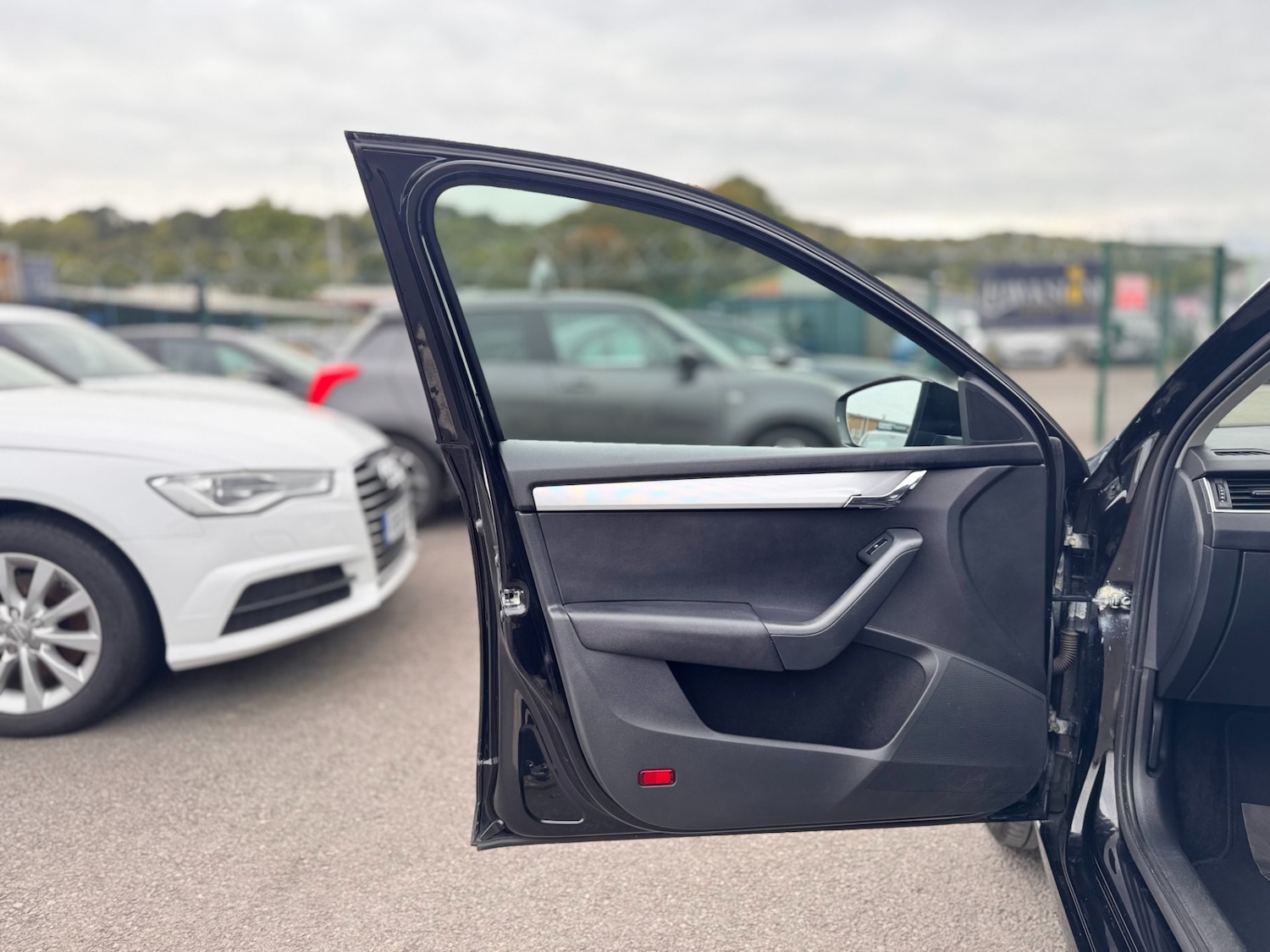 Used Skoda Octavia 2014 for sale - 76534157: Photo 39