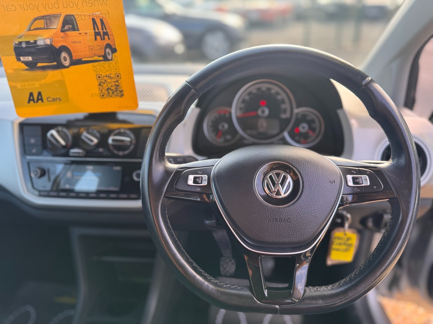 Used Volkswagen up! 2017 for sale - 77168382: Photo 28